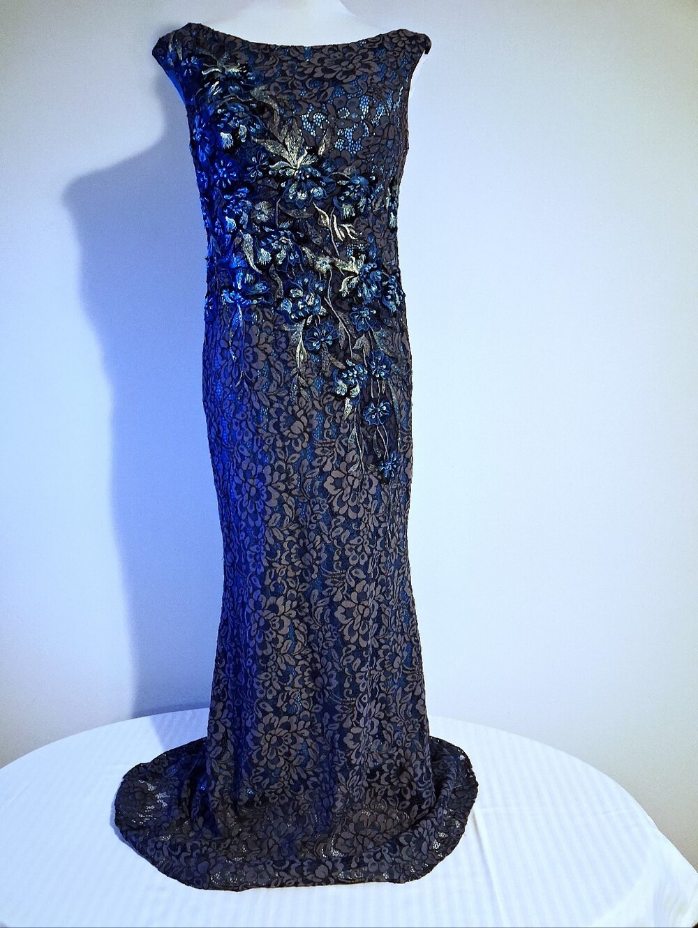 Cameron Blake Long Formal Gown Size 12